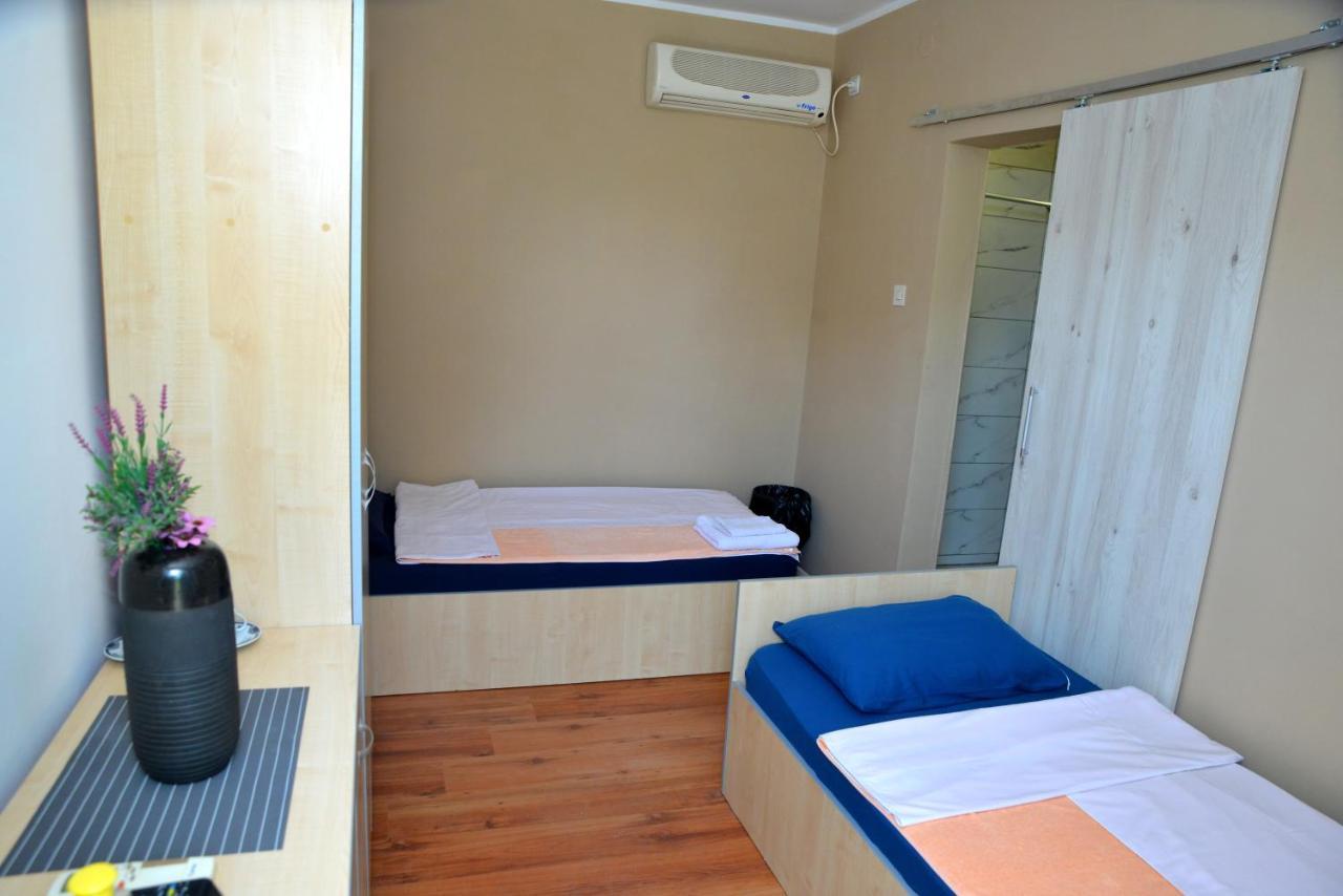 Rooms Petrovic Kladovo Exterior foto