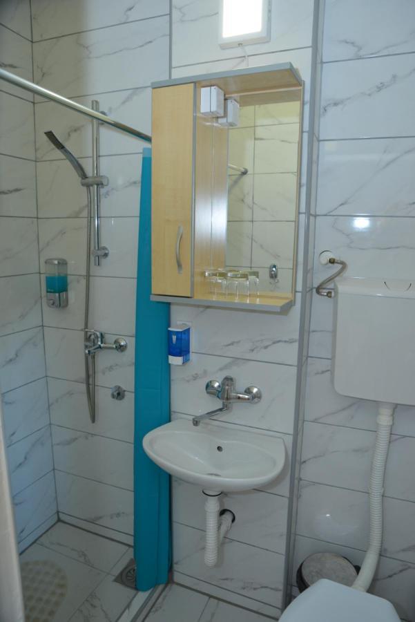 Rooms Petrovic Kladovo Exterior foto
